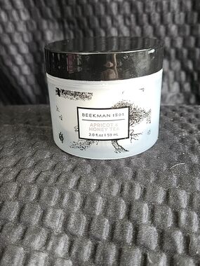 Beekman 1802 Apricot & Honey Tea Body Cream